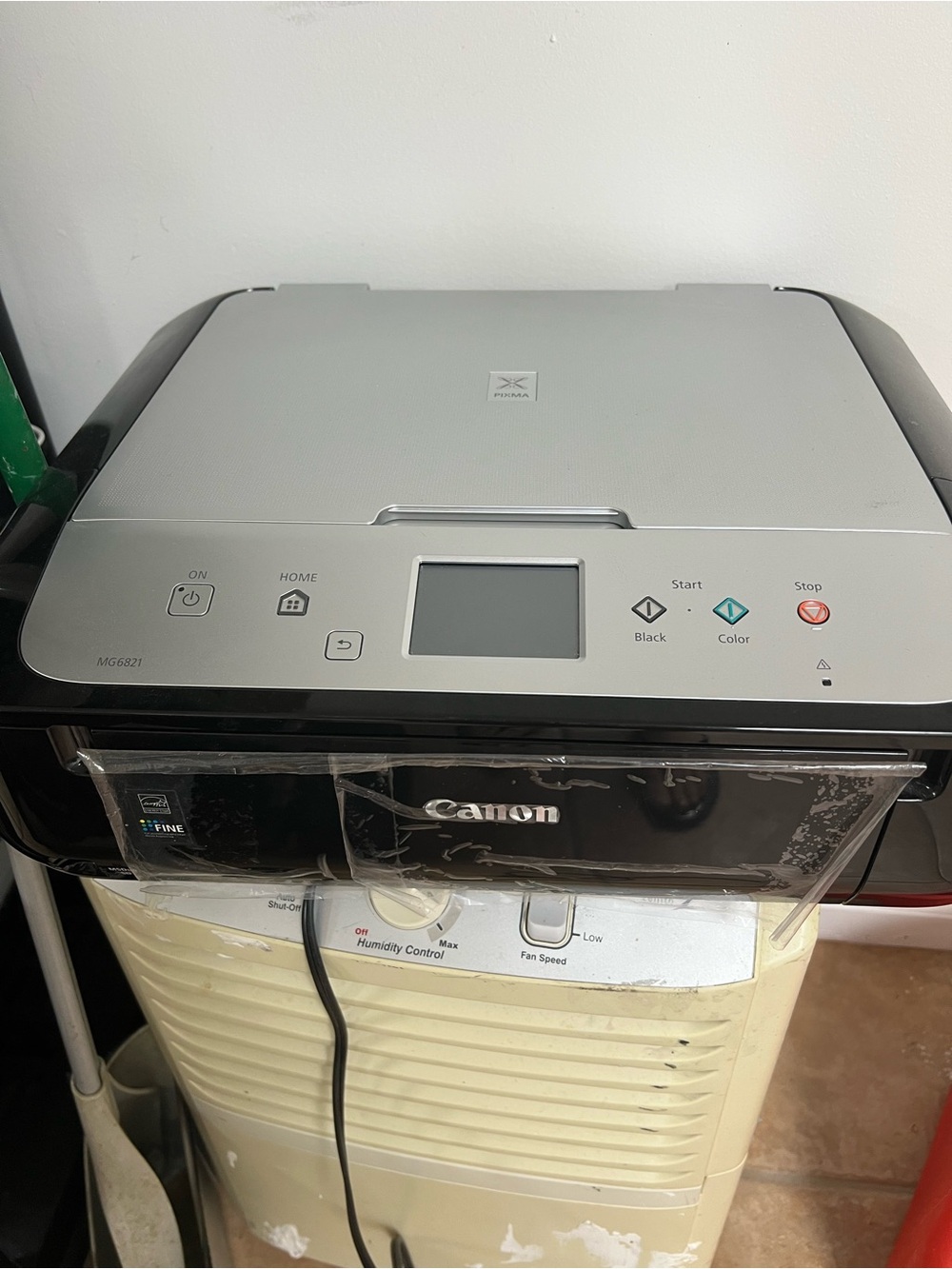 Canon Black and Gray All-in-One Inkjet Printer with LCD